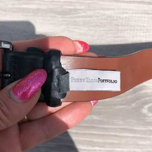 Perry Ellis Portfolio full grain cowhide belt - Picture 3 of 6